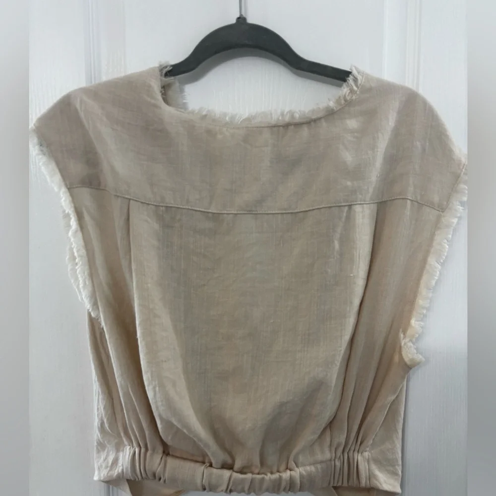 Women's MAKK Fashions Medium Wrap Style Top - Picture 2 of 4
